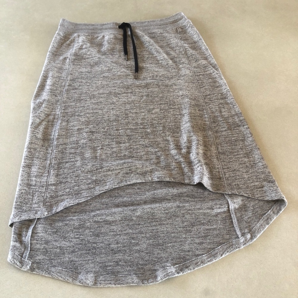 *3 for $20!
Joe Fresh Knit/Jersey High-Low Skirt